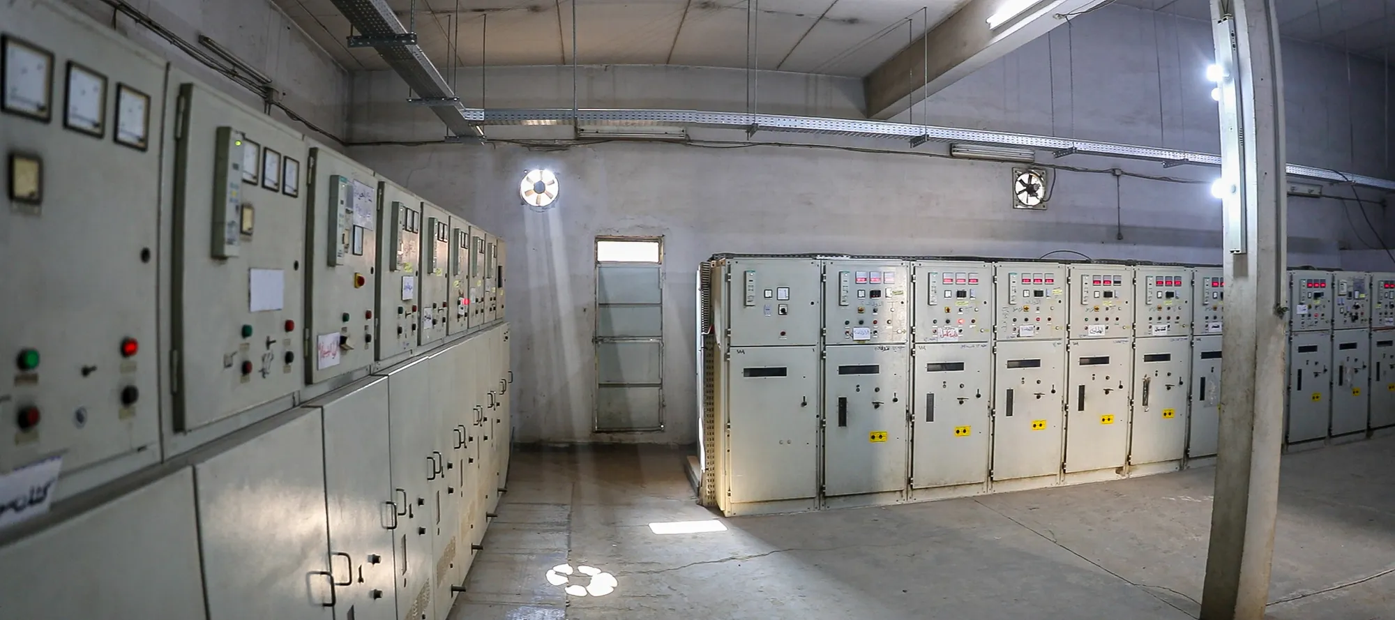 Medium-voltage switchgear room in a substation project by 01 Electronics